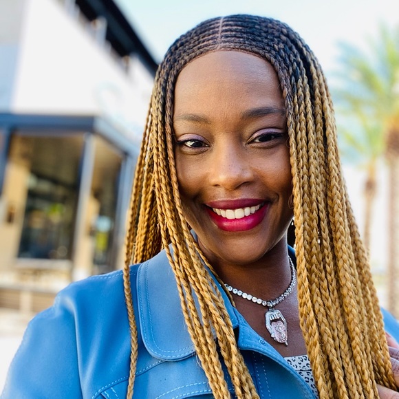 Please Follow @leichaurellelux - Picture 10 of 16